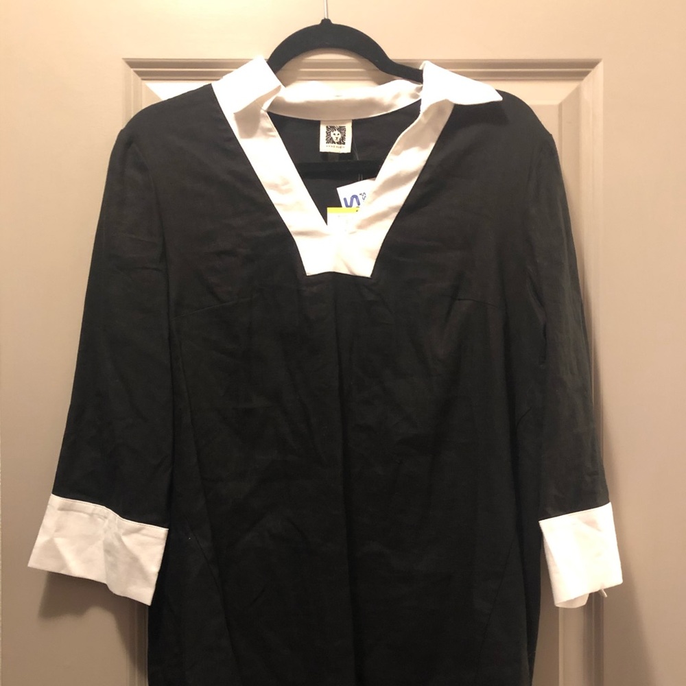 Anne Klein black and white collared tunic